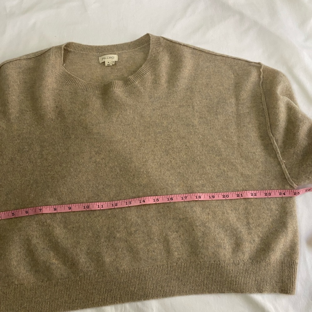 PILCRO Beige Heather 100% Cashmere Cropped Oversized Exposed Seam Sweater M - Picture 6 of 7